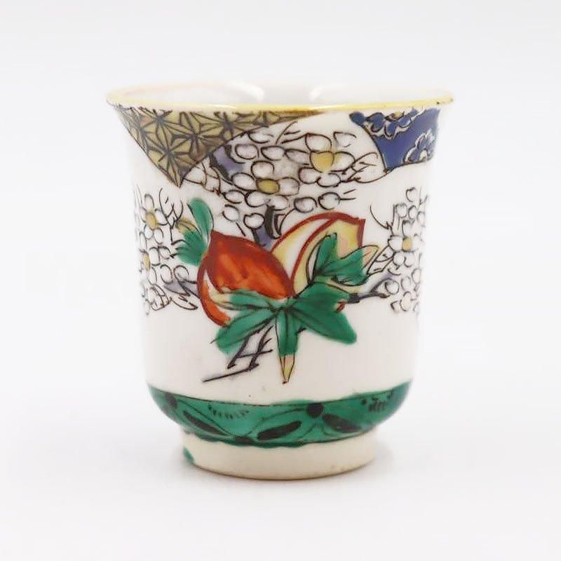 九谷焼 手描き 通りもん 上品 美しい 猪口 ぐい呑み 酒器 骨董 九谷焼 手描き 通りもん 上品 美しい 猪口 ぐい呑み 酒器 骨董