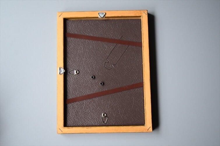 ドイツのヴィンテージ 壁掛けフレームドミニポスター MEZ STICK