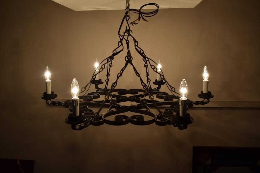ヴィンテージ アイアントーチシャンデリア 1970's ヴィンテージ ウッド×アイアン 4灯 シャンデリア
