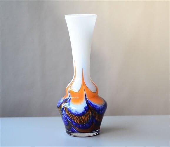 1970年代 イタリア製 Carlo Moretti Murano ガラスの花瓶 26cm高 1970年代 イタリア製 Carlo Moretti Murano ガラスの花瓶 26cm高