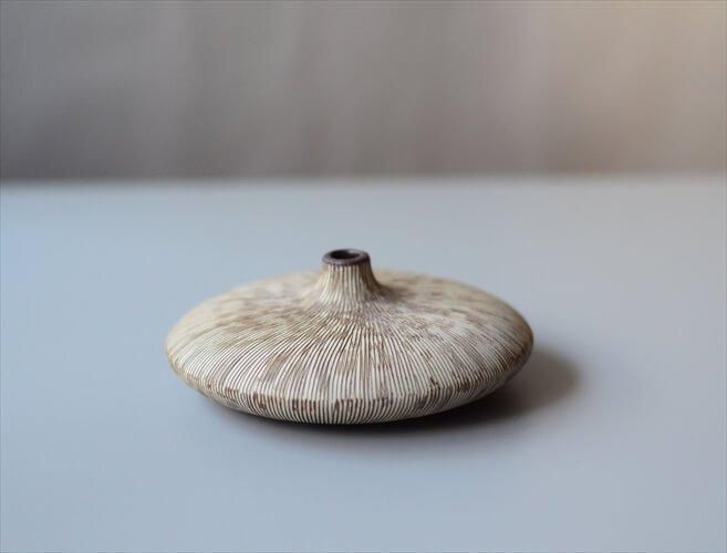 デンマークから ユニークなフォルムの一輪挿し 花瓶 花器 デンマークから ユニークなフォルムの一輪挿し 花瓶 花器