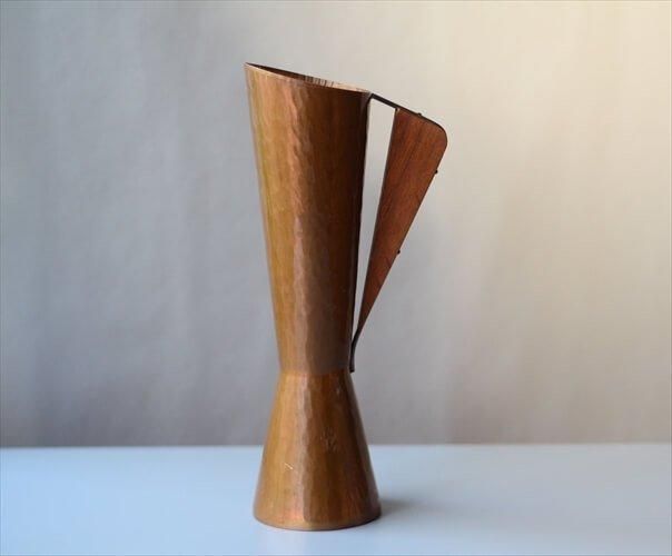 ドイツから 木製ハンドルのコパー ジャグ 水差し ピッチャー ドイツから 木製ハンドルのコパー ジャグ 水差し ピッチャー