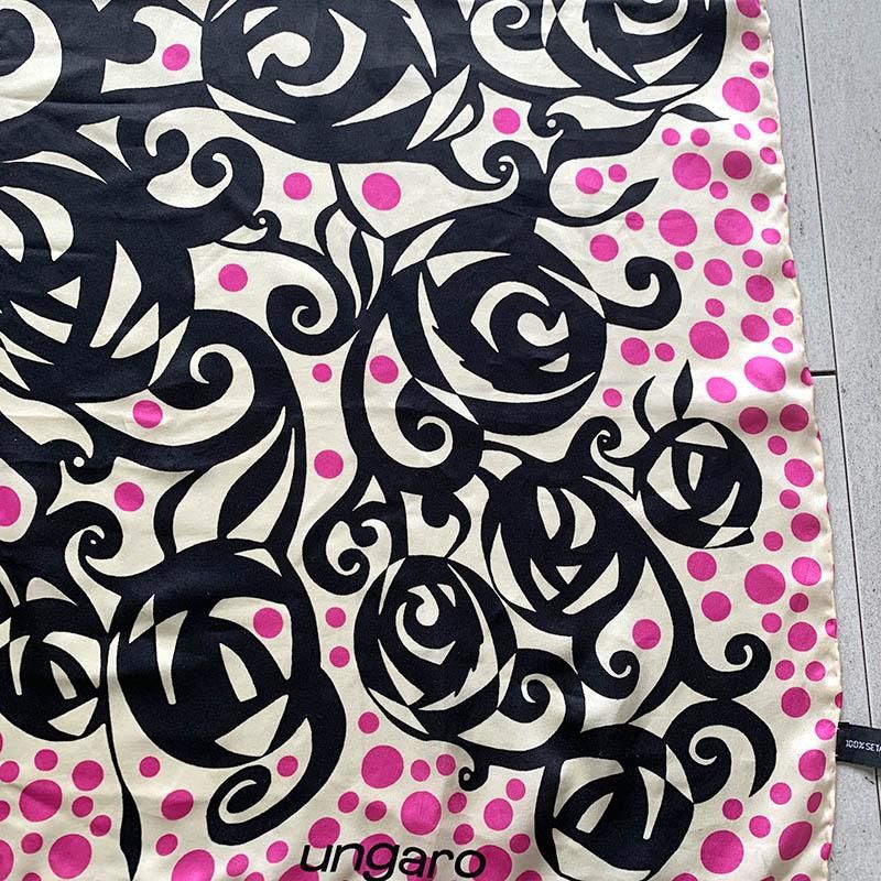 スカーフ ウンガロ シルクスカーフ 黒薔薇×ピンクドット レトロ スカーフ ウンガロ シルクスカーフ 黒薔薇×ピンクドット レトロ