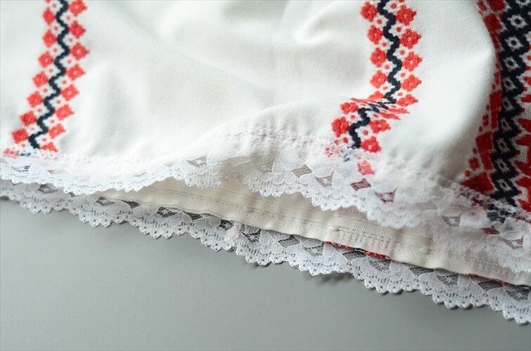 ハンガリー刺繍 ファブリック 118x64cm 東欧 ウクライナ刺繍