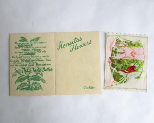 送料込み☆お値下げ!!　【 お花模様のとても素敵なイギリス製本棚 】 送料込み☆お値下げ!! 【 お花模様のとても素敵なイギリス製本棚