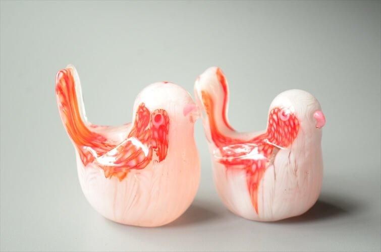 ドイツ80年代ビンテージ　美しく上品な白鳥の親子の陶器オブジェ ヴィンテージ ドイツ製 GILDE 陶器 鳥の親子 3体セット