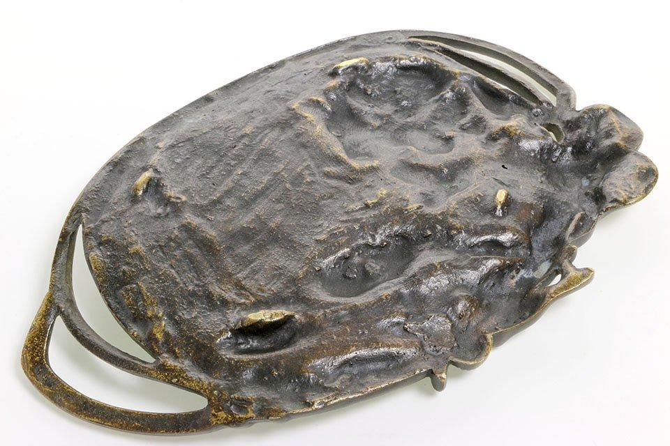 アンティーク英国製ブロンズプレート 重厚なアールヌーヴォー