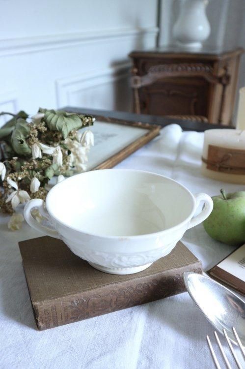 WEDGWOODスープカップ - ANTIQUE LEAVES WEDGWOODスープカップ - ANTIQUE LEAVES