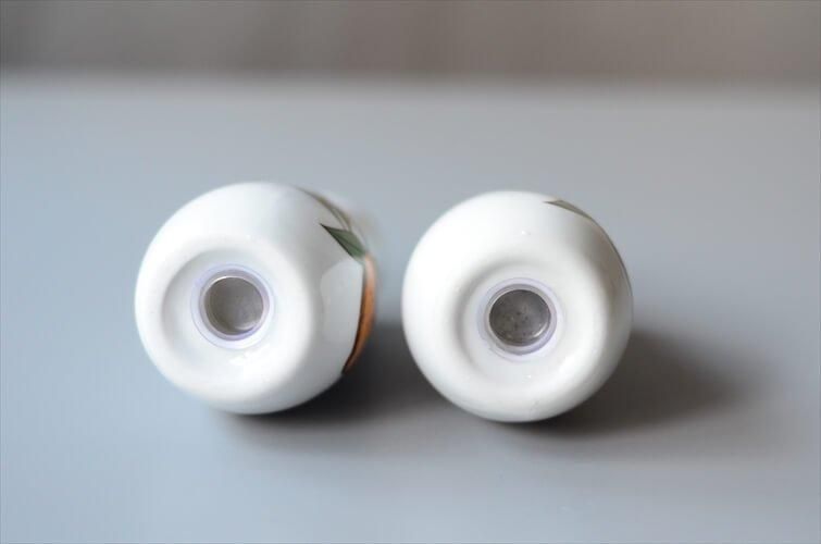 ドイツから レモン柄のソルト&ペッパー スパイスポット 陶器 ドイツから レモン柄のソルト&ペッパー スパイスポット 陶器