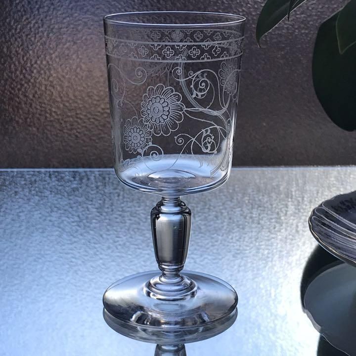 可愛い希少オールドバカラBACCARATクリスタルワイングラス 可愛い希少オールドバカラBACCARATクリスタルワイングラス