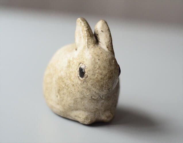 デンマークから かわいい陶器のうさぎ オブジェ 置物 アート デンマークから かわいい陶器のうさぎ オブジェ 置物 アート