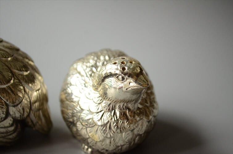 イングランドから うずらのソルト&ペッパー スパイスポット 鳥 イングランドから うずらのソルト&ペッパー スパイスポット 鳥