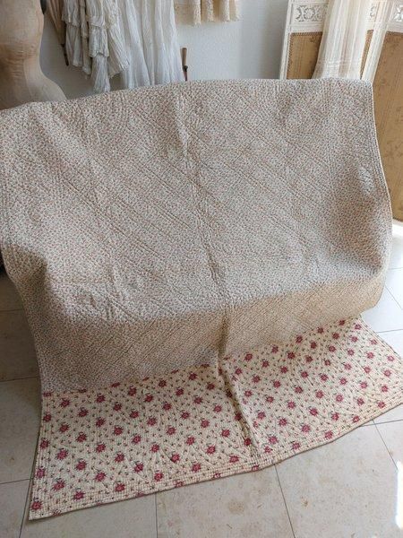 アンティークフレンチキルト - ANTIQUE LEAVES アンティークフレンチキルト - ANTIQUE LEAVES