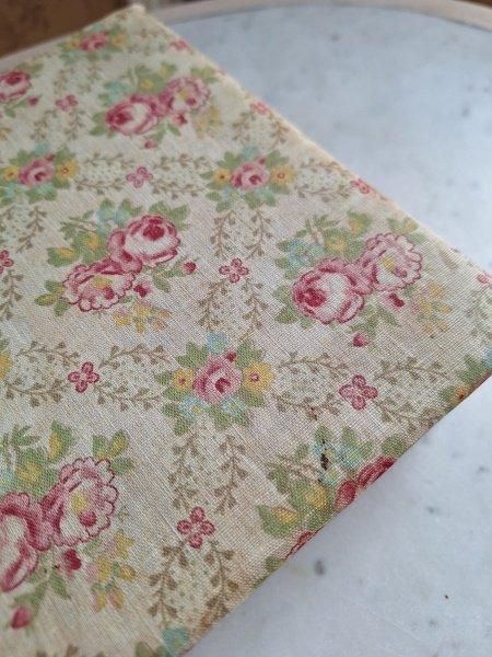 アンティーク花柄カルトナージュボックス - ANTIQUE LEAVES アンティーク花柄カルトナージュボックス - ANTIQUE LEAVES