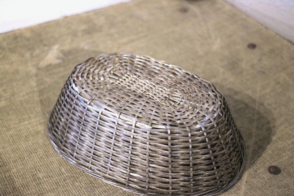 フランス　アンティーク　金属製　バスケット フランスアンティーク シルバー バスケット - メルカリ