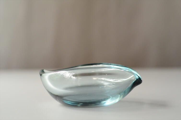 デンマーク製 Holmegaard Per Lutken リーフ型 トレー 11x8cm デンマーク製 Holmegaard Per Lutken リーフ型 トレー 11x8cm