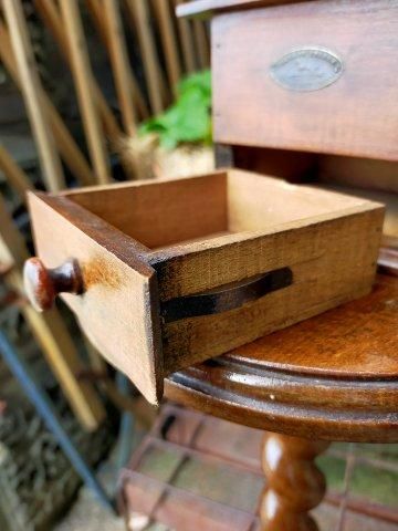 フランス　アンティーク コーヒー　ハーブ　ミル　グラインダー 1800年代　英国 プジョー コーヒーミル Peugeot Freres グラインダー /t068