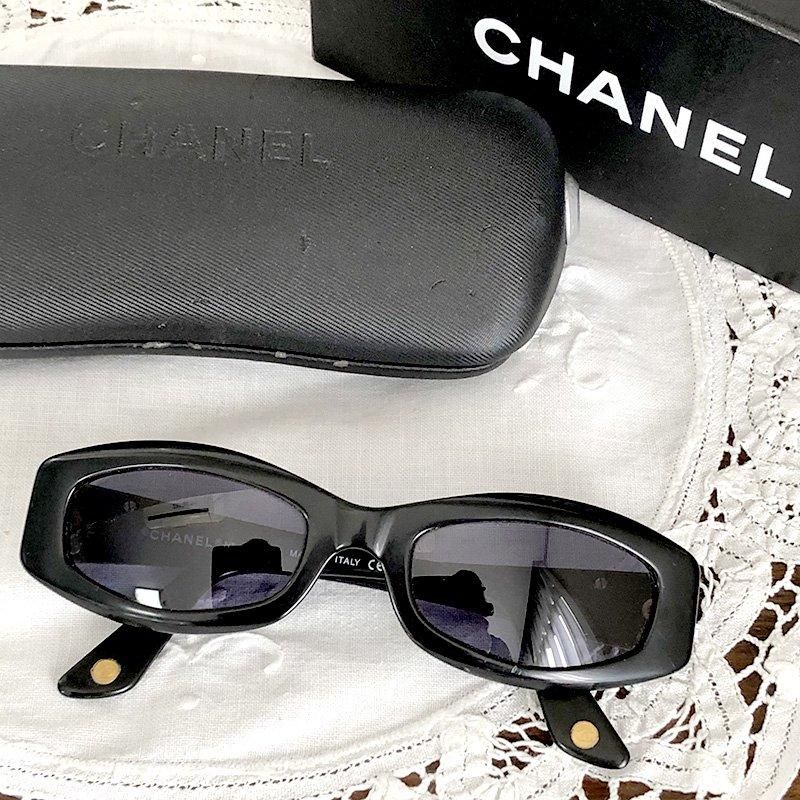 シャネル CHANEL サングラス(ケース・箱) ブラック coco シャネル CHANEL サングラス(ケース・箱) ブラック coco