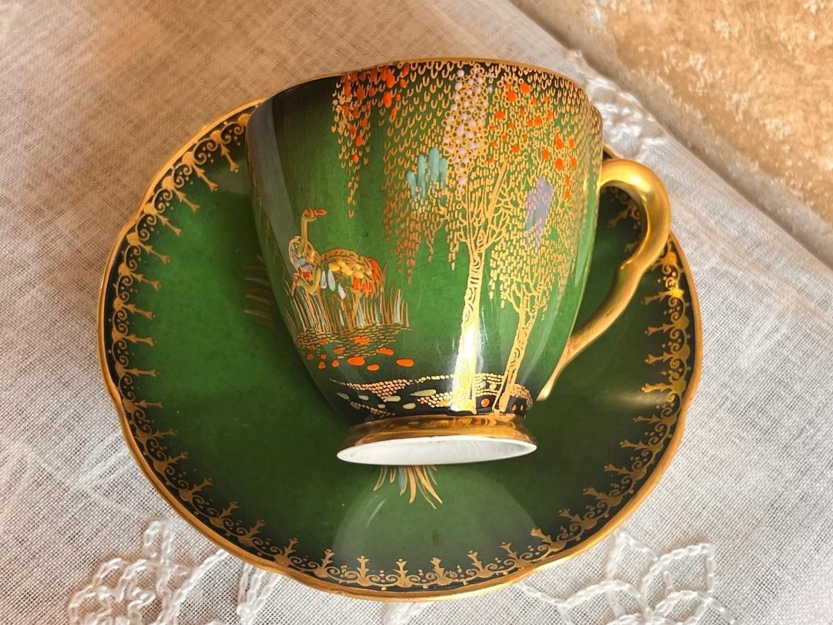 Carlton Ware カールトンウェア　リンゴの花　マグカップ Carlton Ware カールトンウェア リンゴの花 マグカップ Carlton