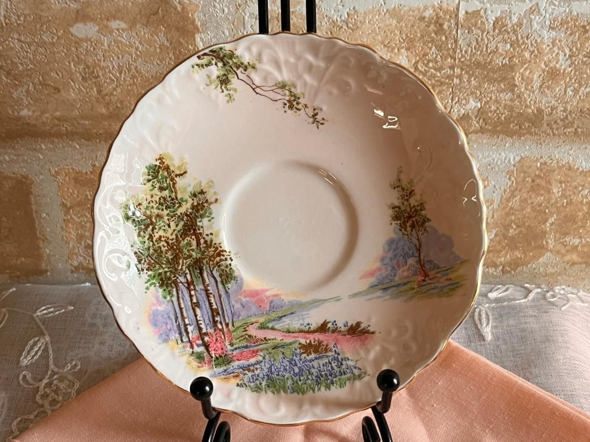 英国 エインズレイ C493-5パターン カップ&ソーサー - ANTIQUE 英国 エインズレイ C493-5パターン カップ&ソーサー - ANTIQUE