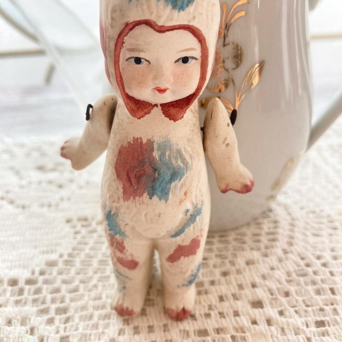 フランス直輸入】うさぎの着ぐるみを着た子どもが愛らしい フランス直輸入】うさぎの着ぐるみを着た子どもが愛らしい