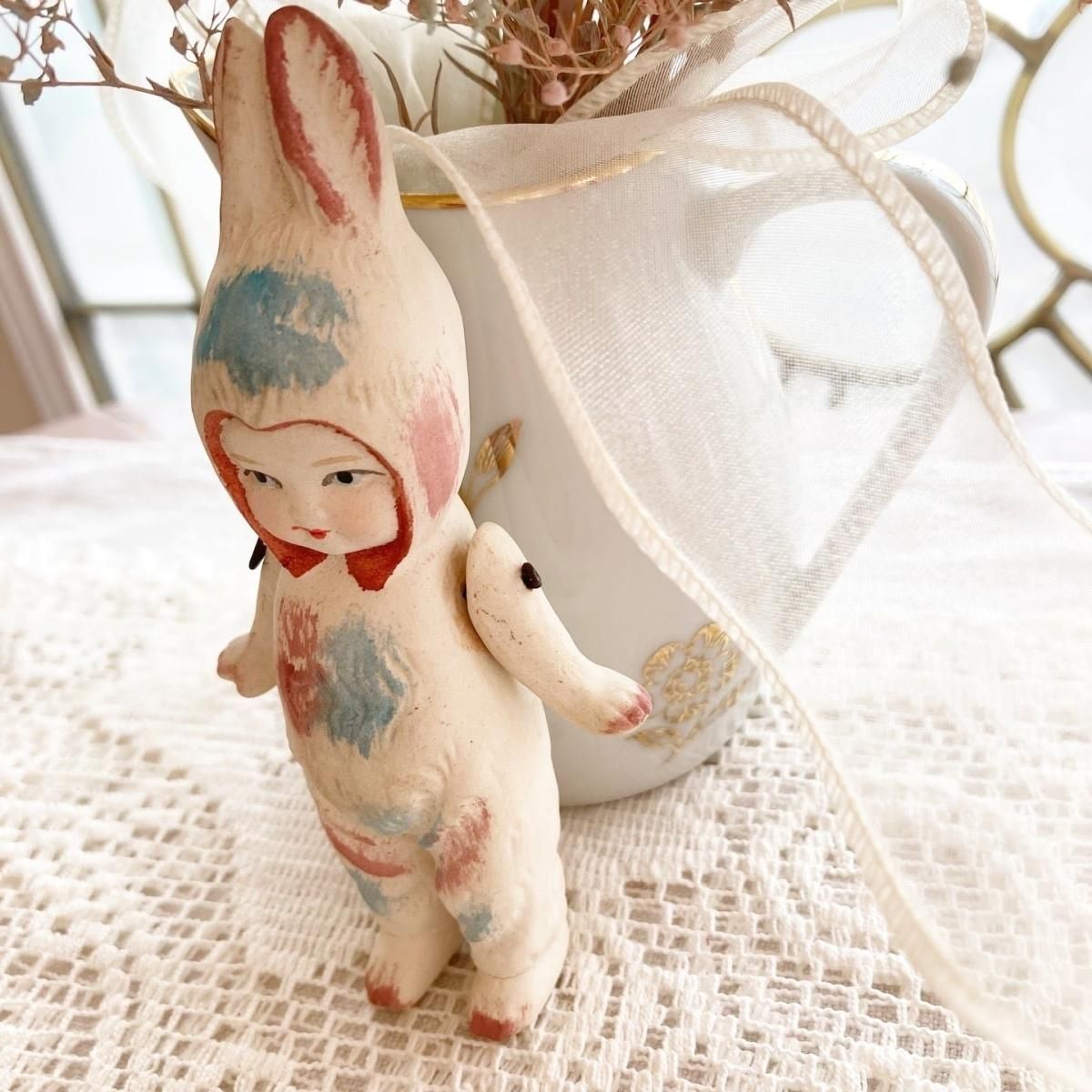 フランス直輸入】うさぎの着ぐるみを着た子どもが愛らしい フランス直輸入】うさぎの着ぐるみを着た子どもが愛らしい