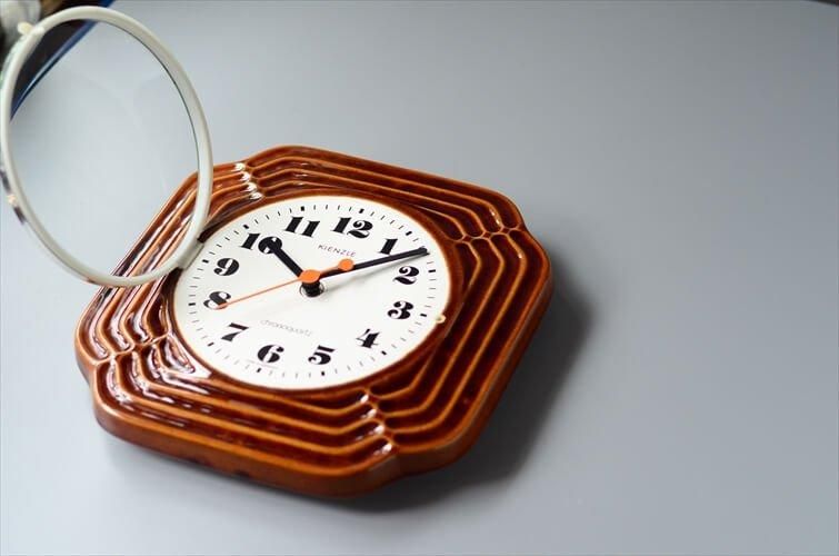 ドイツ Kienzle 1970s 壁掛け時計 ドイツ Kienzle 1970s 壁掛け時計 - メルカリ