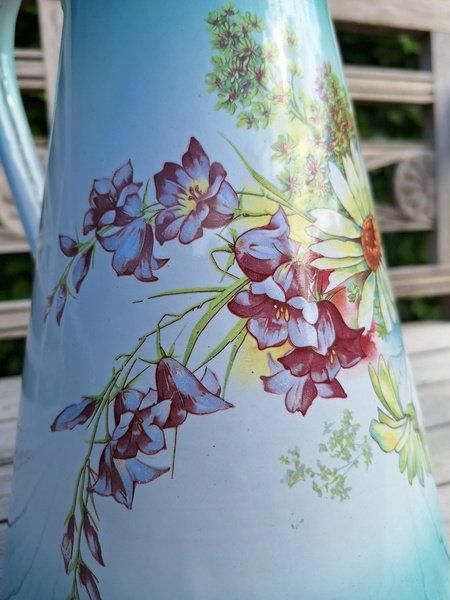 アンティークホーロー花柄ピッチャー - ANTIQUE LEAVES アンティークホーロー花柄ピッチャー - ANTIQUE LEAVES
