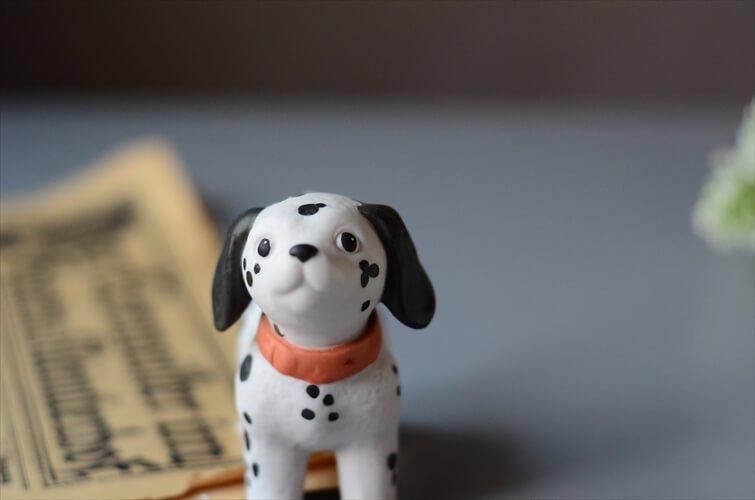 陶器製 犬 フィギュア35体セット アンティーク ビンテージ 置物 陶器製 犬 フィギュア35体セット アンティーク ビンテージ 置物