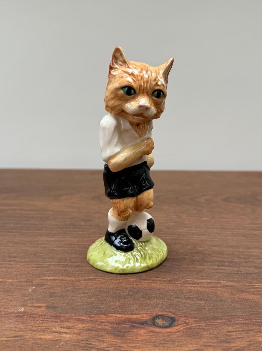 限定版 - フットボールをする猫のコレクション FF4 ドリブル