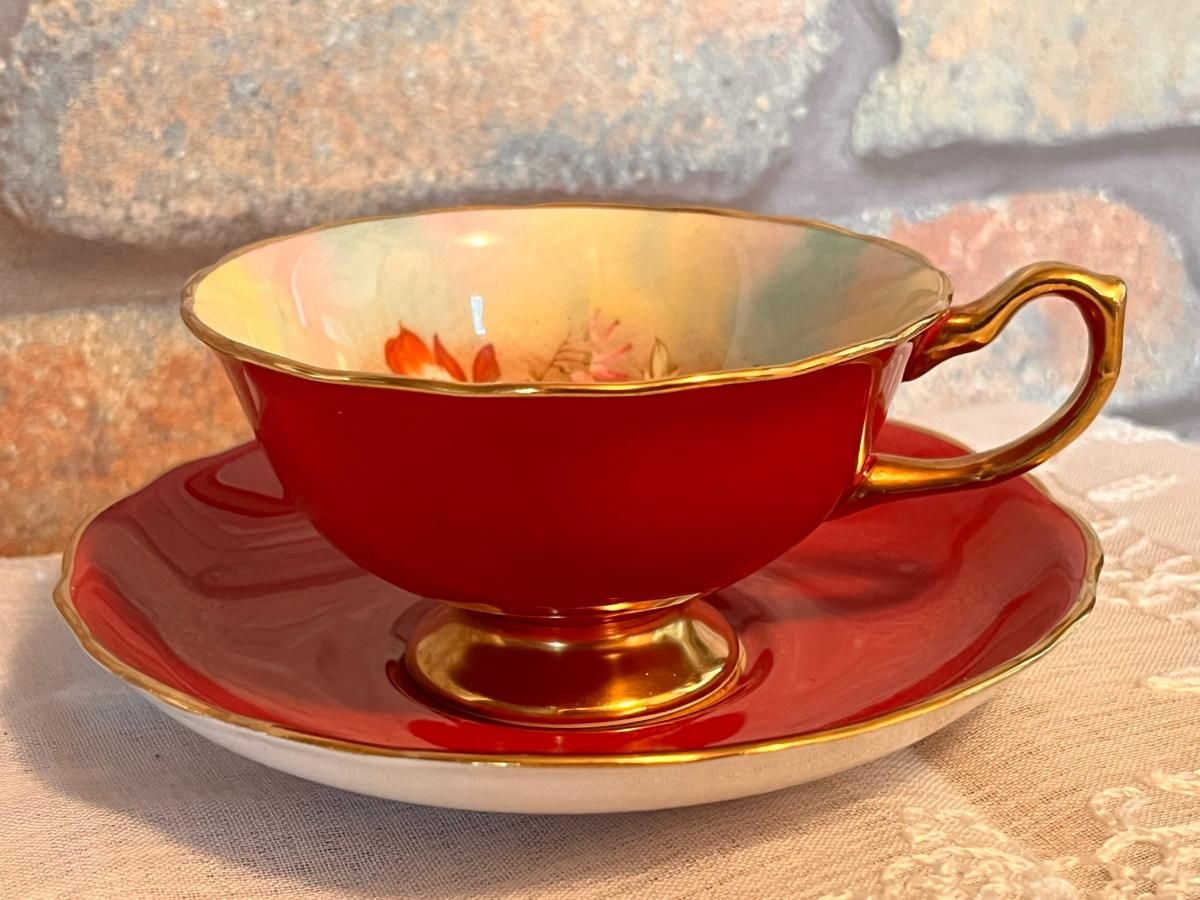 レアな英国製ハマースレイの美麗カップ&ソーサー