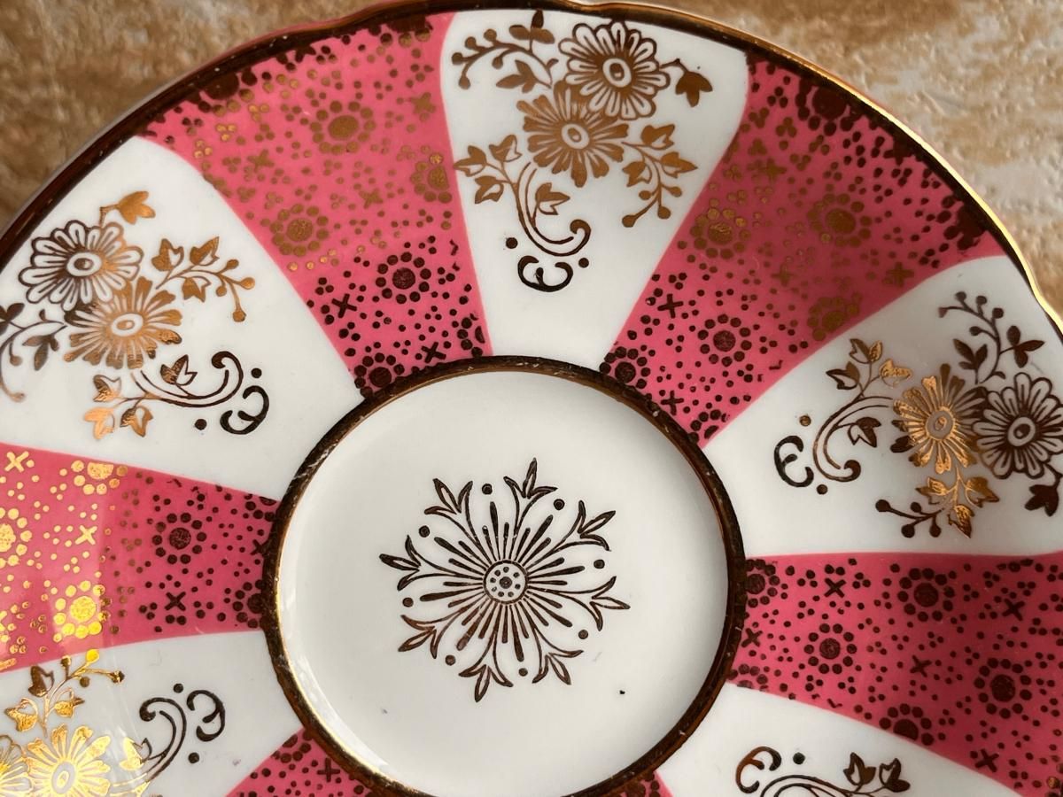 希少　1930sパラゴン　アールデコ　ハンドペイント　カップ　ソーサー　プレート 希少 1930sパラゴン アールデコ ハンドペイント カップ ソーサー