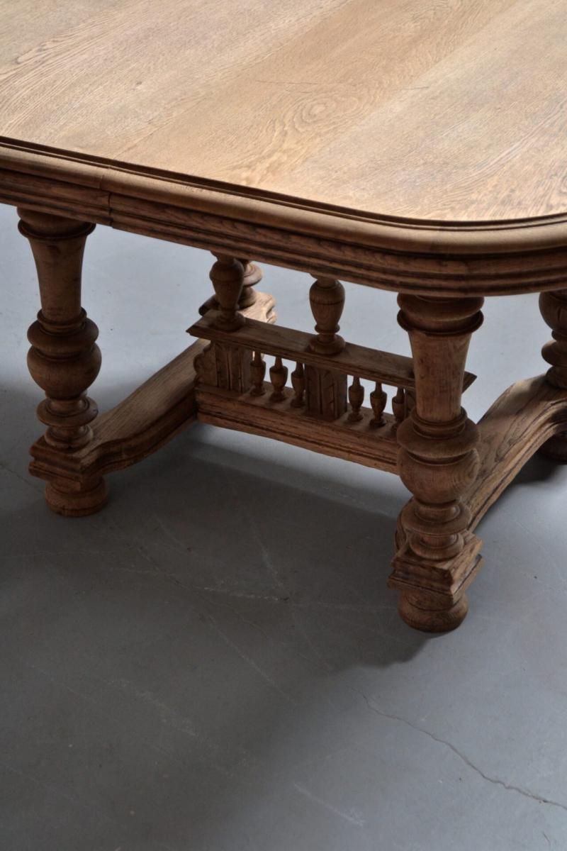 Dining table Henri 2