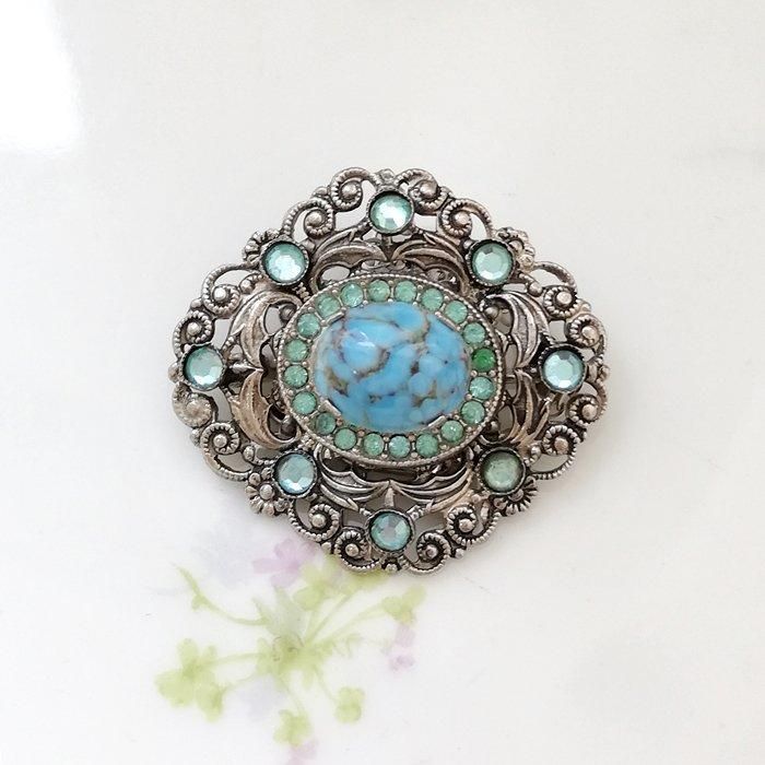 アンティークシルバートーン ターコイズブルーブローチ