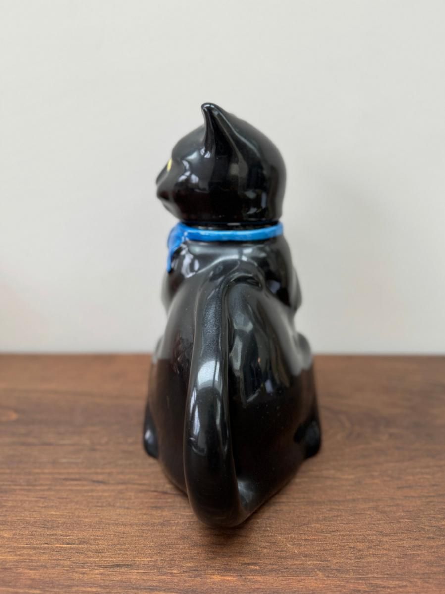 プッシーフット」黒猫のティーポット、ウッド&サンズ社、1920 プッシーフット」黒猫のティーポット、ウッド&サンズ社、1920