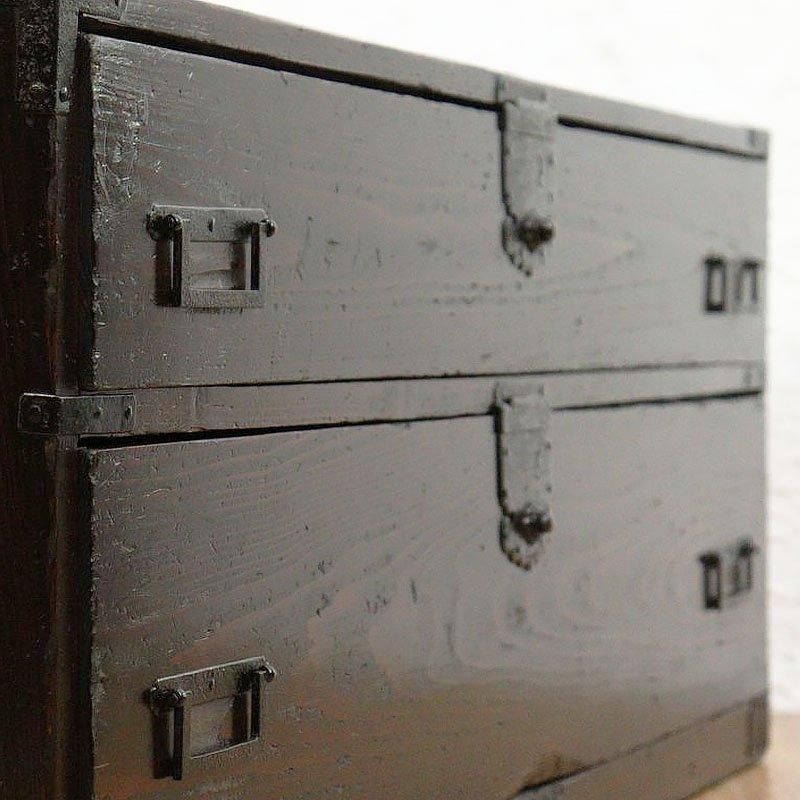 古い時代箪笥 丸金具/和風/古家具/陳列台/和家具/和骨董/店舗什器/ローボード 古い時代箪笥 丸金具/和風/古家具/陳列台/和家具/和骨董/店舗