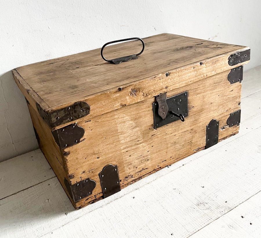 フランス アンティーク ウッドトランク 小型木製ボックス フランス アンティーク ウッドトランク 小型木製ボックス