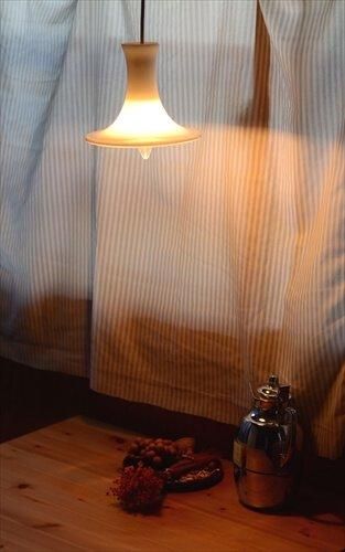 デンマーク製オレンジガラスランプ