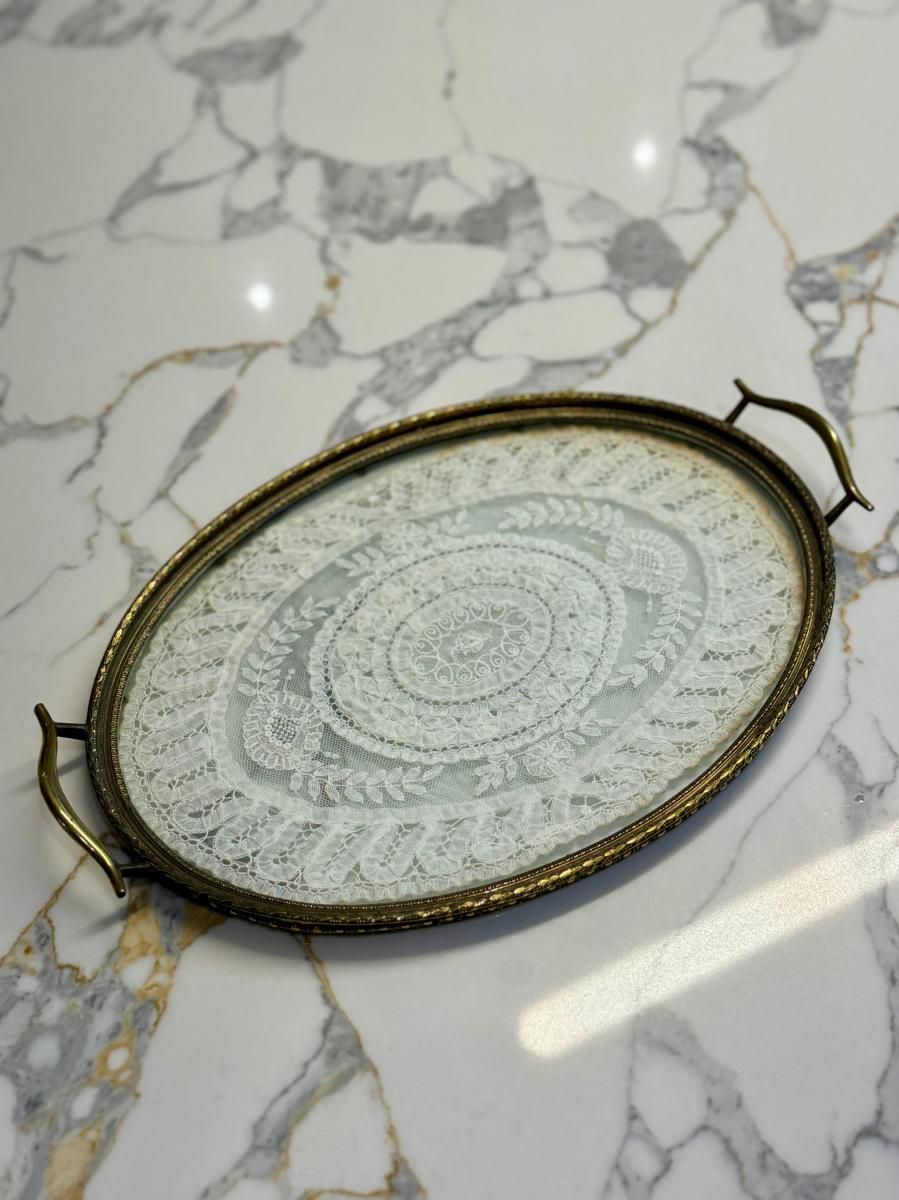 英国製ヴィンテージ真鍮バニティトレイ レース装飾付