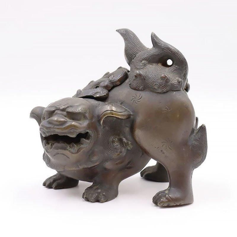 鉄製 獅子の香炉 オブジェ かわいい 時代物 古玩 古銅 置物 鉄製 獅子の香炉 オブジェ かわいい 時代物 古玩 古銅 置物