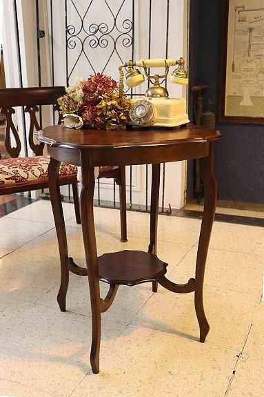 マホガニーサイドテーブル/オケージョナルテーブル - ANTIQUE LEAVES マホガニーサイドテーブル/オケージョナルテーブル - ANTIQUE LEAVES