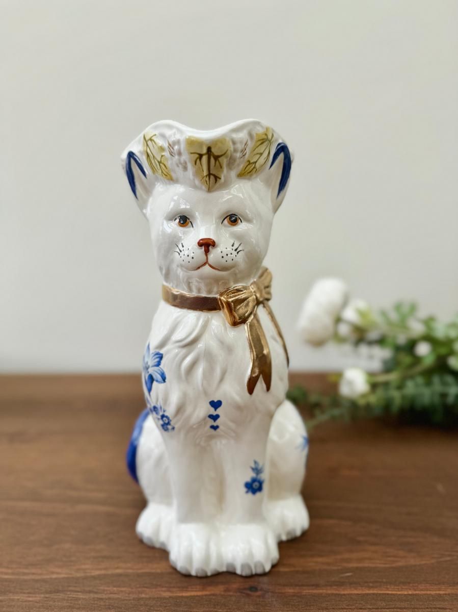 プッシーフット」黒猫のティーポット、ウッド&サンズ社、1920 プッシーフット」黒猫のティーポット、ウッド&サンズ社、1920