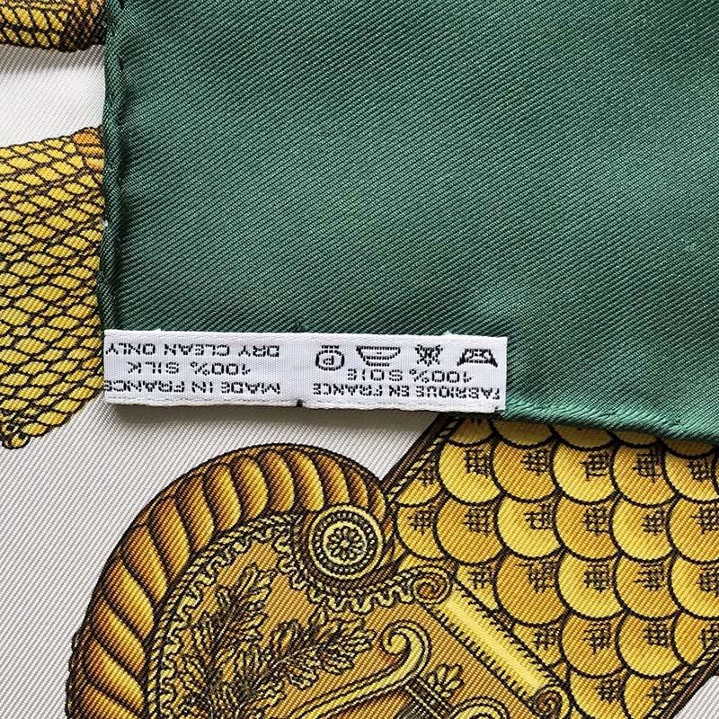 スカーフ エルメス HERMES カレ90 LES TAMBOURS(タンブールの スカーフ エルメス HERMES カレ90 LES TAMBOURS(タンブールの