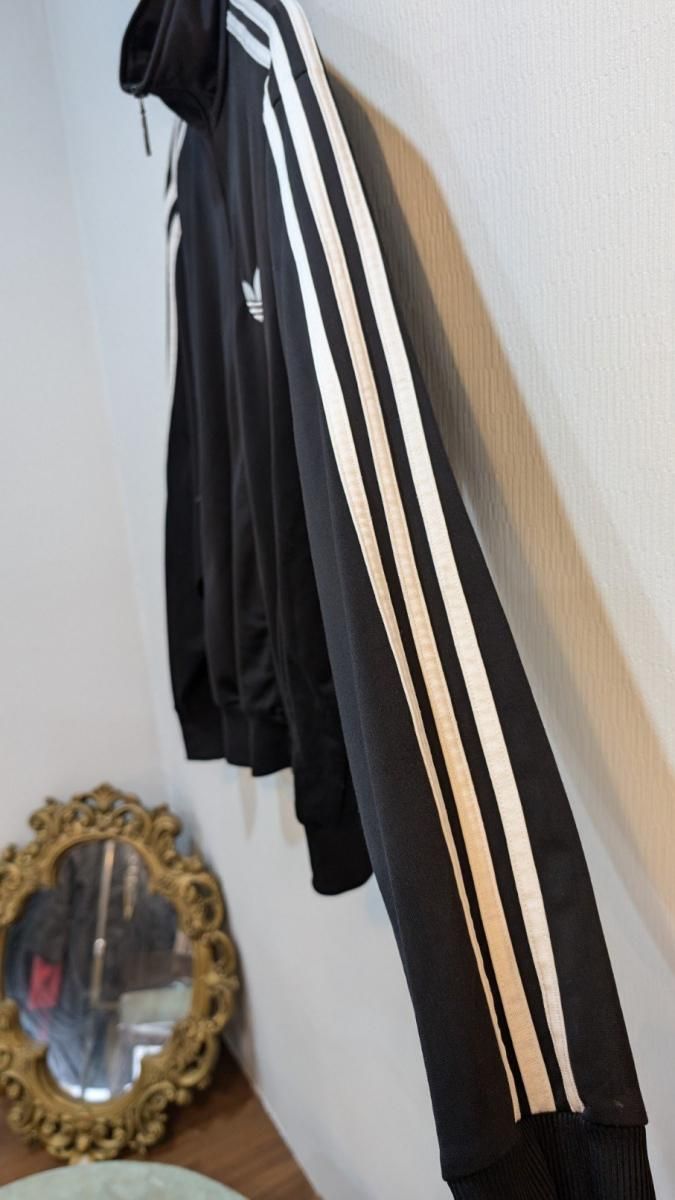 ڥľ͢adidas ȥå㥱åȡ֥åvintageM

