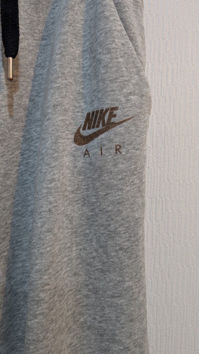 オランダ直輸入】Nike pants スウェットパンツ Sサイズ バックプリント グレー NIKE AIR 八部丈パンツ - ANTIQUE  LEAVES