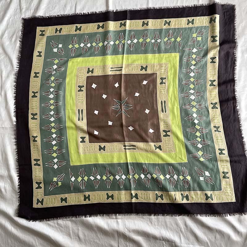 【激安大特価！】 シルク 中国 刺繍 アンティーク フリンジ テーブルクロス テーブル用品