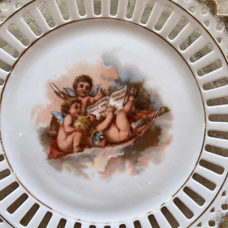 フランス アンティーク皿 天使の絵柄 ピアスドワーク