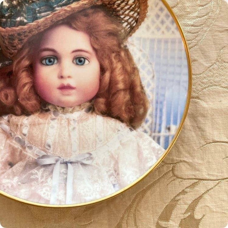 フランス直輸入の可愛いヴィンテージ皿 花柄が魅力的