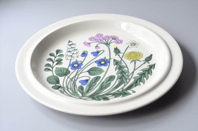 アラビア　ボタニカルプレート　ARABIA ヴィンテージ ヴィンテージARABIA大皿 ボタニカルアートの逸品