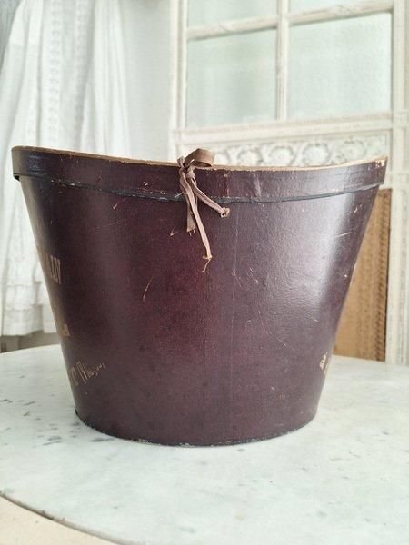 アンティークハットボックス - ANTIQUE LEAVES アンティークハットボックス - ANTIQUE LEAVES